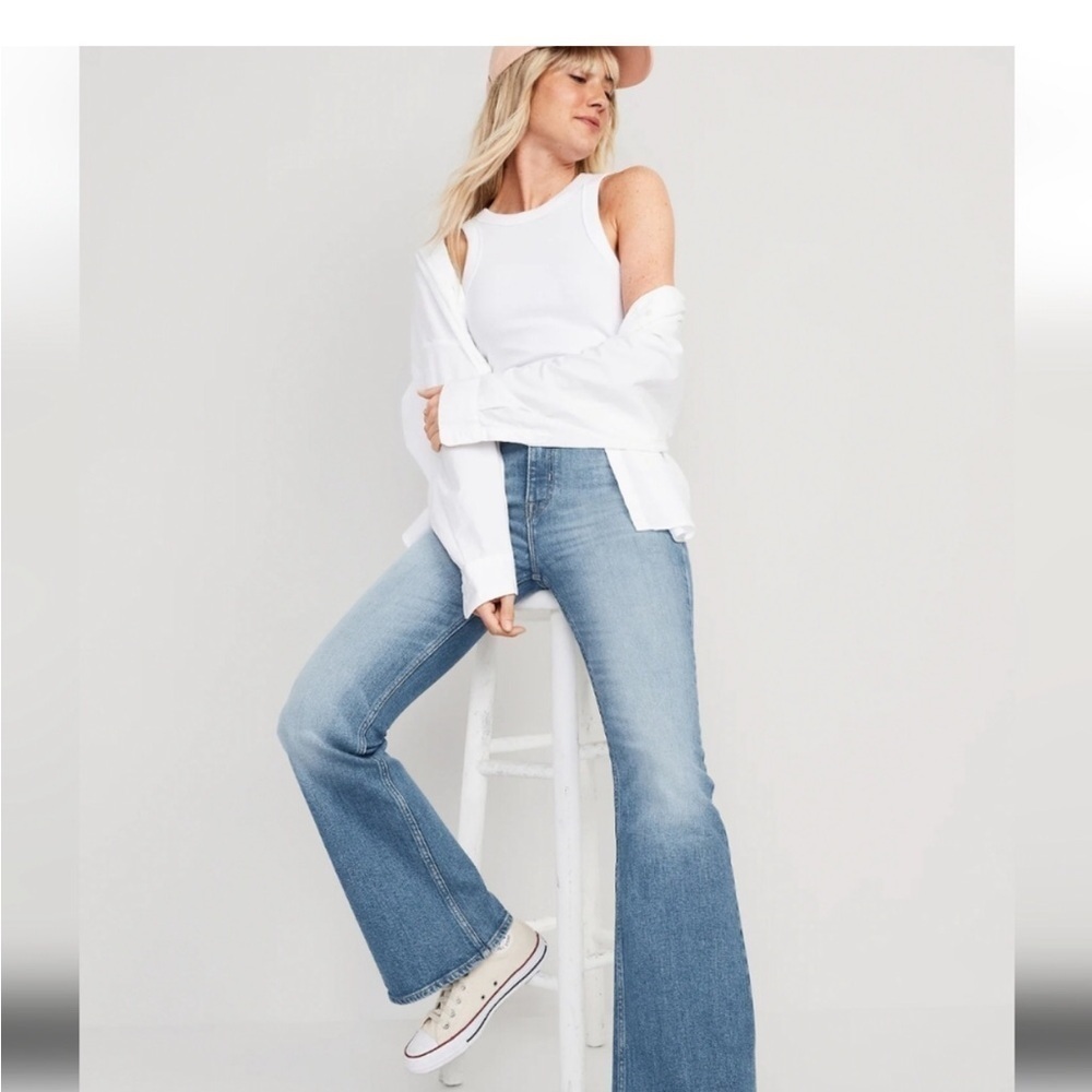 Old Navy Highest High Rise Skinny Flare Jeans Sz 10 Light Blue Acid Wash - Picture 1 of 7